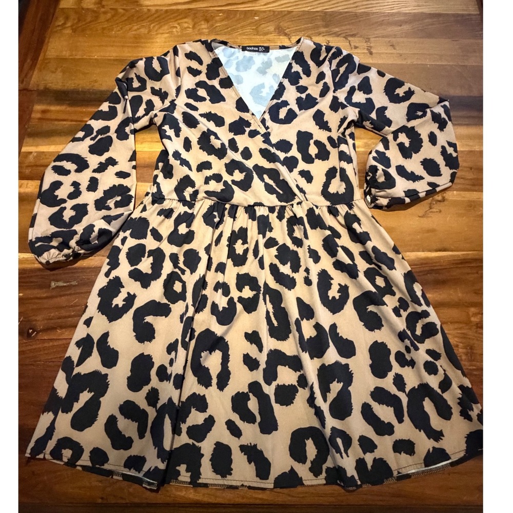 Boohoo Leopard Print Wrap Mini Dress Tan Black Long Sleeve Size US 6